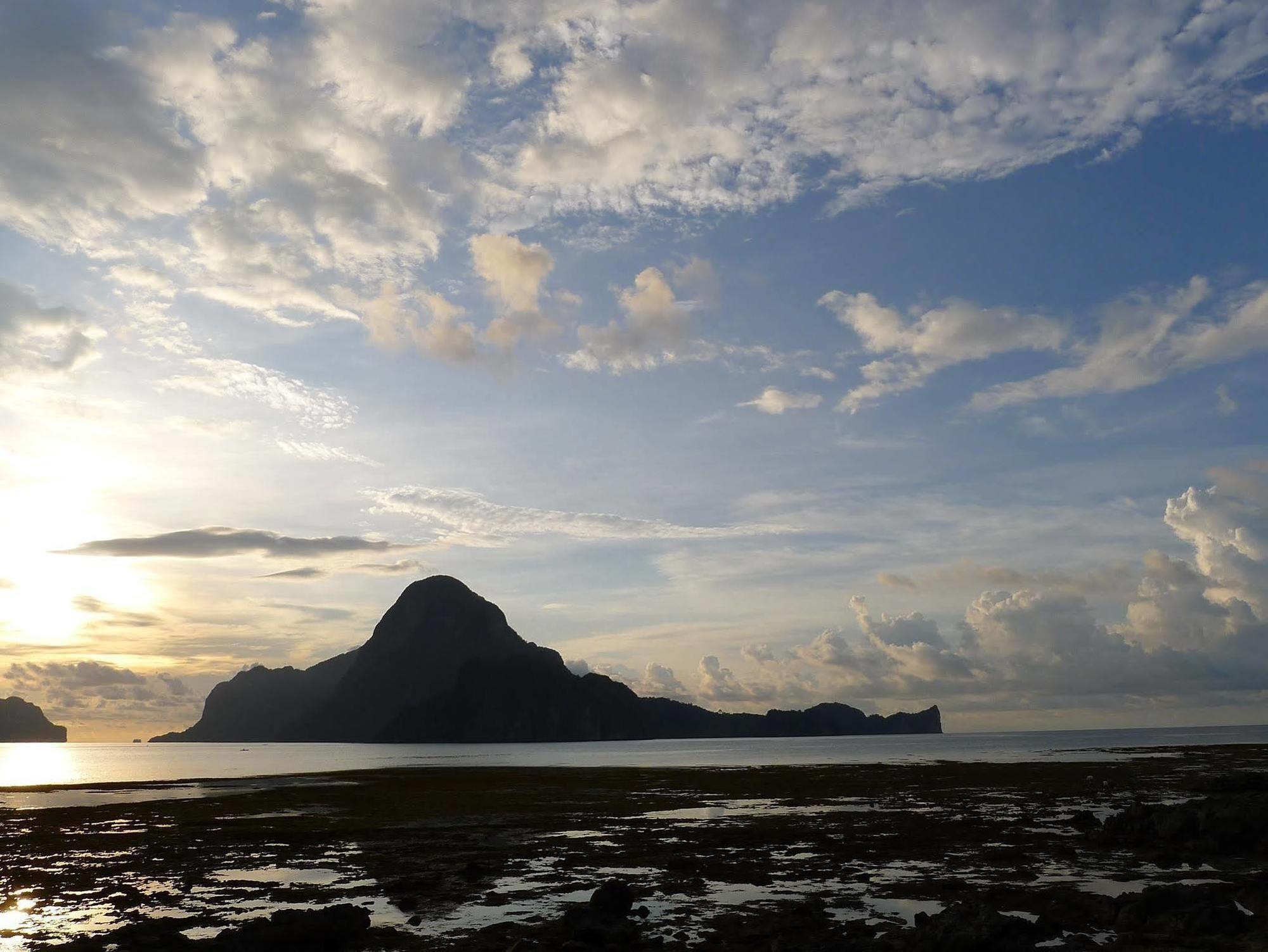 El Nido Beach Hotel Luaran gambar